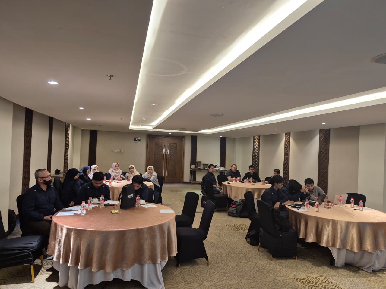 Ketua Umum Asosiasi Profesi Bisnis Digital (APBISDI) Review Kurikulum Prodi Bisnis Digital UNM